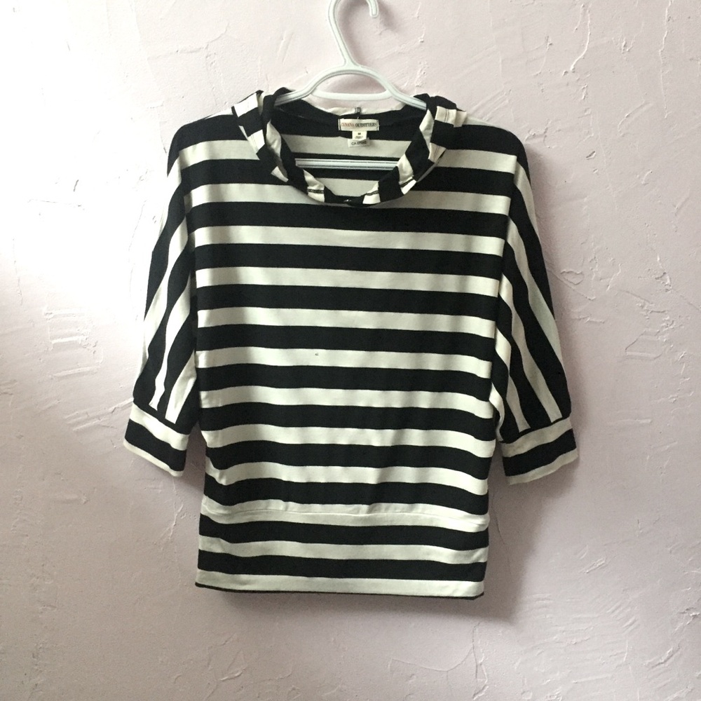3/4 Sleeve Striped Lightweight Summer Tee Hoodie